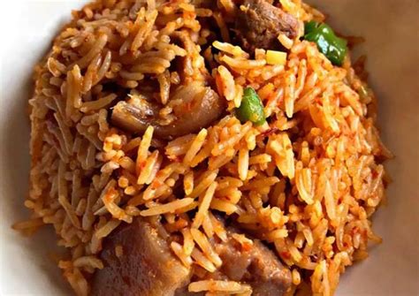 Hot Jollof Rice Recipe By Brenda Njemanze Cookpad