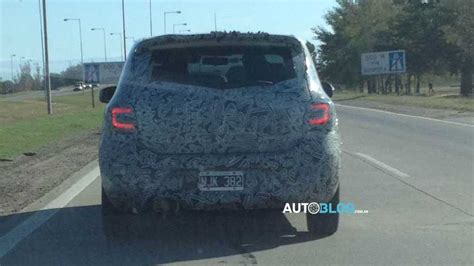 Renault prueba el Sandero RS en Córdoba