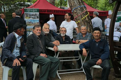 Bolu Da Turizm Temsilcileri T Rk Mutfa Etkinli Inde K Yl Kad Nlara