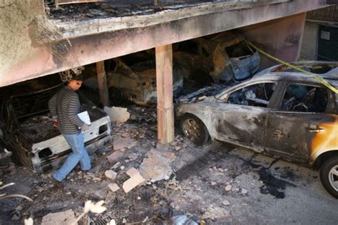 San Fernando Valley Carport Arson Suspects Fate In Jurys Hands