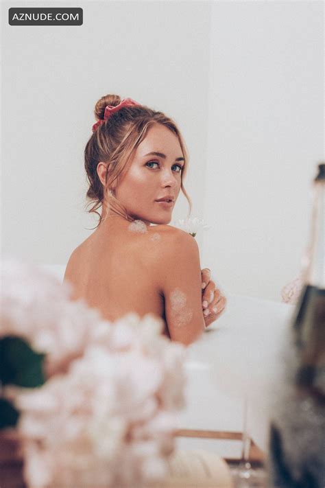 Abigail Oneill Sexy Shows Off Her Nude Ass And Boobs In The Pool And During Bubble Bath