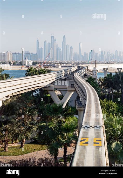 Dubai Palm Jumeirah Monorail Train Hi Res Stock Photography And Images