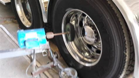 Semi Truck Aluminum Wheel Polisher