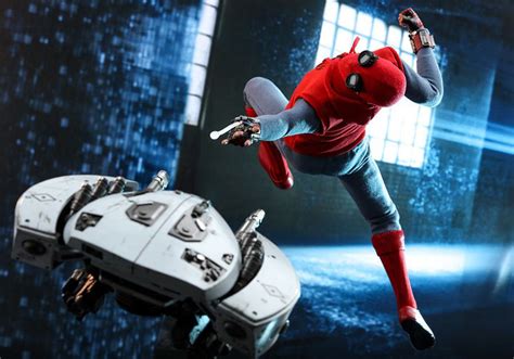 Toyhaven Hot Toys Th Scale Spider Man Homemade Suit Version Inch Collectible Figure Preview