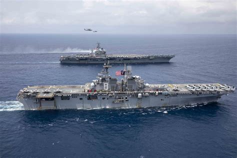 Makin Island Arg Th Meu Deployment Marks Amphibious Shift To The Pacific