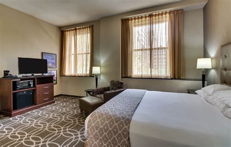 Drury Plaza Hotel Cleveland Downtown - Drury Hotels