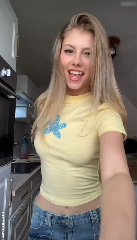 Lesley Bunny Nude OnlyFans Leaks Fappening FappeningBook