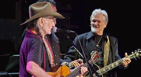 Willie Nelson Honors Kris Kristofferson With Cover Of Me And Bobby Mcgee