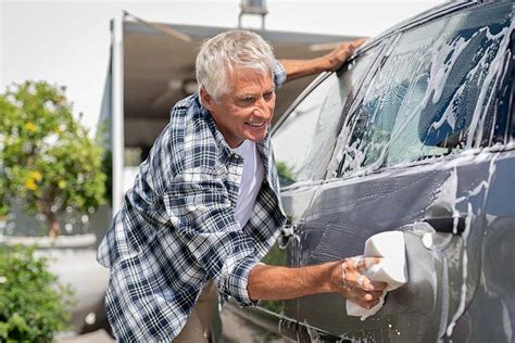 The Super Easy Way To Remove Tar From Car Paint Reliant Auto Repair