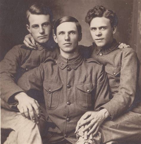 Pin By Nisimortale On Queer Non Conforming Vintage Photo Prints Vintage Photos Gay History