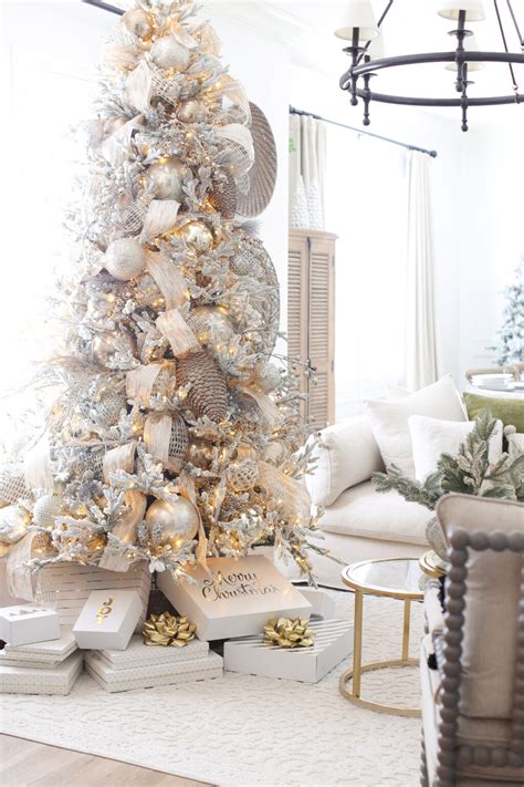 Christmas Tree Ideas And Decor Trends For Decorator S Warehouse