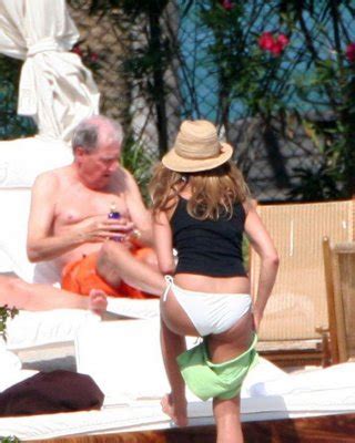 Jennifer Aniston Showing Sexy Body And Nice Ass In Bikini On Beach Porn Pictures XXX Photos