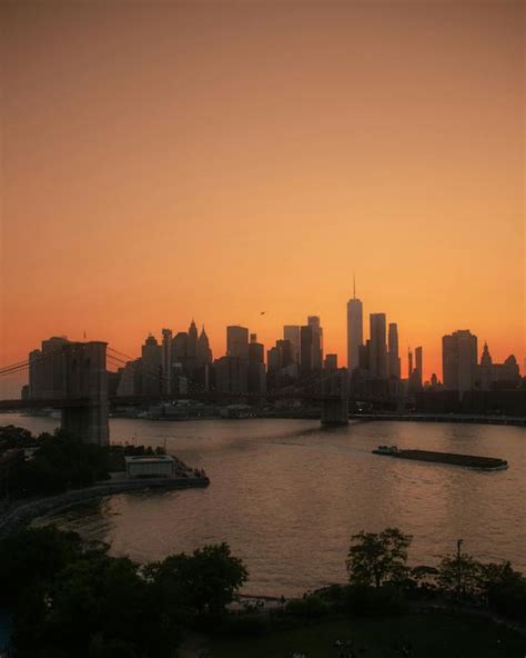 Clear, Yellow Sky over New York at Sunset · Free Stock Photo