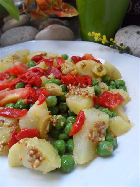 ENSALADA DE GUISANTES Y PATATA CON ALIÑO DE MOSTAZA A LA ANTÍGUA