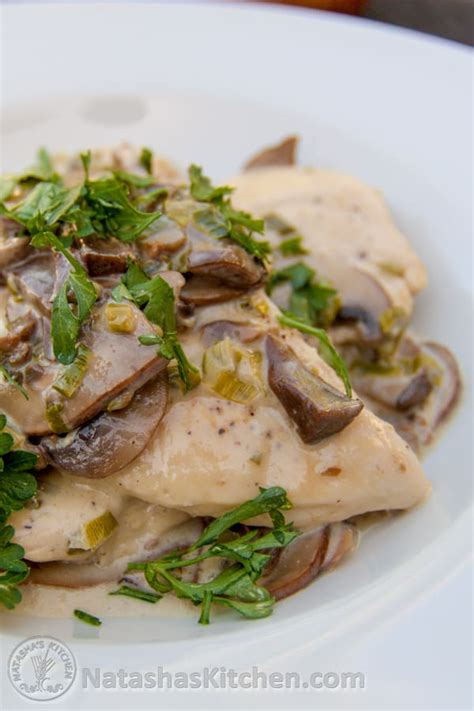 Chicken With Mushroom White Wine Cream Sauce