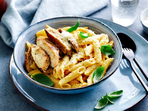 Penne Alfredo Met Pompoensaus En Kip Libelle Lekker