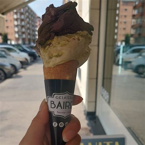 Gelateria Baires Torino Italy Gelato Cioccolato Fondente E