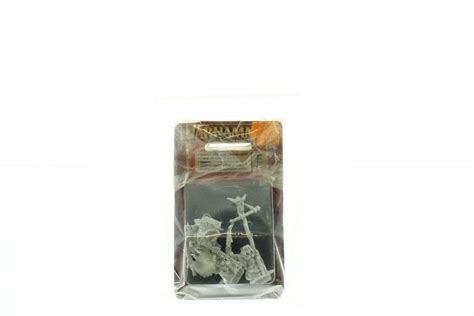 Warhammer Fantasy Skaven Plague Monk Command Group WHTREASURY