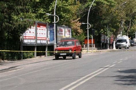 Malatya da 2 Ordu Komutanlığı önünde hareketli dakikalar yaşandı