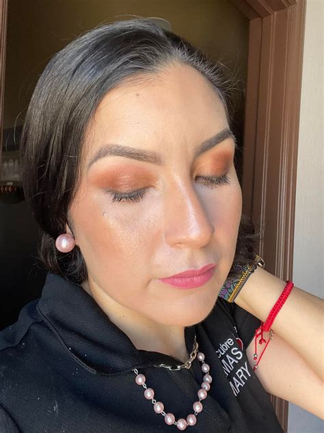 Nuestros filtros se llama Mary kay y combina con nuestra sonrisa. Como