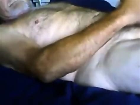 Mature Bearded Hot Guy Maturbating
