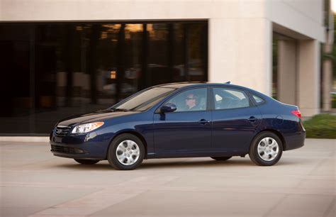 2010 Hyundai Elantra Blue - HD Pictures @ carsinvasion.com