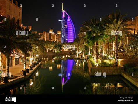 Burj Al Arab by night Stock Photo - Alamy