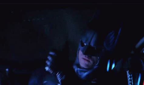 Thumbs Up Batman GIF - Thumbs Up Batman Approved - Discover & Share GIFs