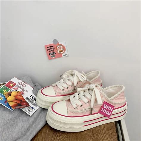 Gi Y S C N Smile Ki U M I B Ng Cm M U Gi Y H G T Hot N M Zenb Shopee Vi T Nam