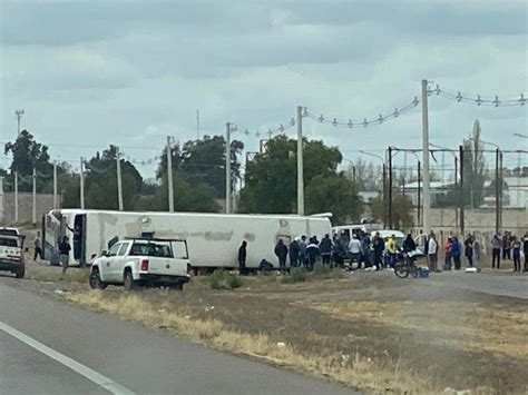 Un Muerto Y Varios Heridos Tras Accidentarse Un Micro Con Hinchas De