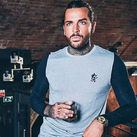 Pin On Pete Wicks Towie