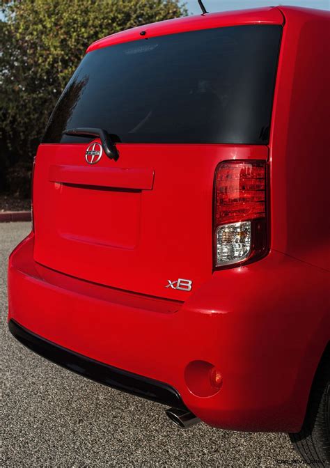 Box Social New 2014 Kia Soul Takes On Scion Xb Xd And Nissan Cube