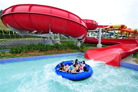 World's Largest Legoland Waterpark Opens in Malaysia | Inhabitat ...