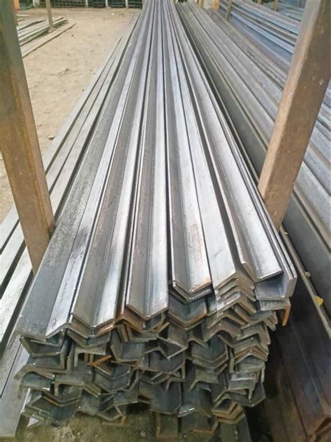 Mm V Shape Mild Steel Angle For Construction Size Inch X M