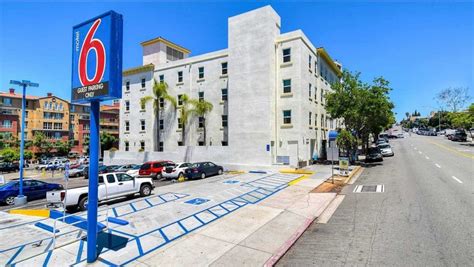 Motel 6 San Diego Downtown Hotel In San Diego Ca ($83+) | Motel6 ...