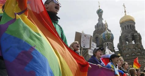 El Tribunal Europeo de Derechos Humanos condenó a Rusia por su ley de propaganda gay Infobae