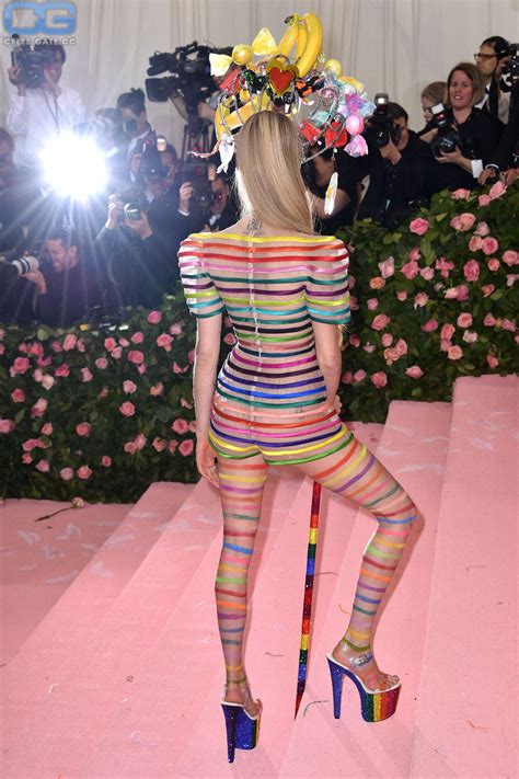 Cara Delevingne Nude Pictures Onlyfans Leaks Playboy Photos Sex Scene Uncensored