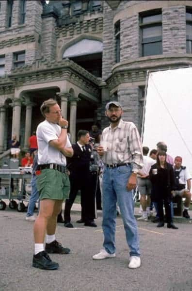 30 Great Behind the Scenes Pictures from The Shawshank Redemption - TVovermind