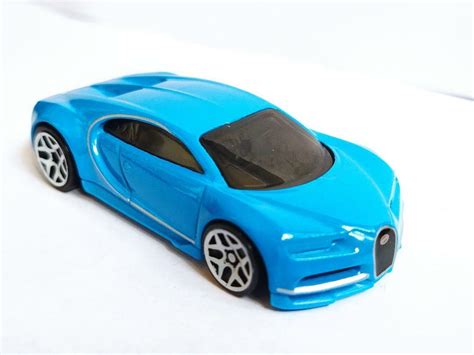 Hot Wheels 2021 Hw Exotics 5 Pack 16 Bugatti Chiron Light Blue Loose Hobbies And Toys