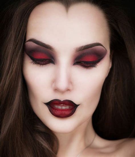 10 Glorious Vampire Hairstyles That Will Blow Your Mind