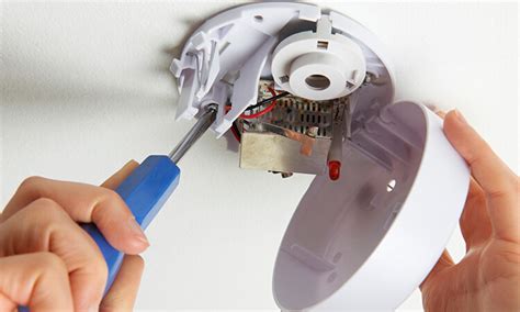 How To Reset Smoke Detectors For Maintenance