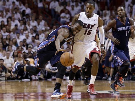 Hawks In The Nba Mario Chalmers Plays Through Pain News Sports