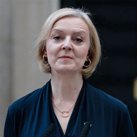 Liz Truss Resigns As U K Prime Minister Becoming Shortest Serving