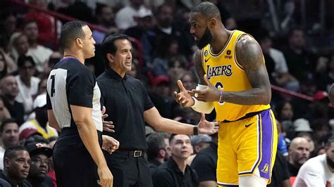 Lebron James Se Acuerda De Erik Spoelstra Tras Su Millonario Contrato