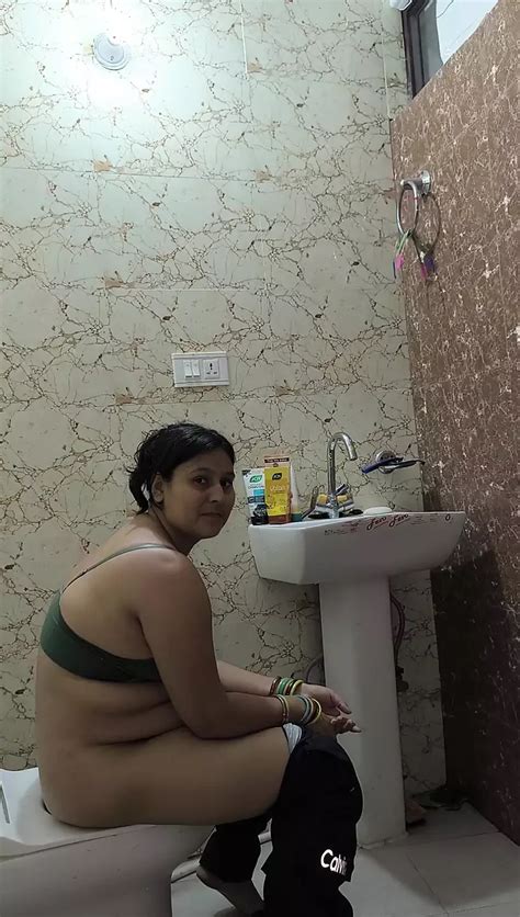 Puja Bhabhi Bathing In Shower Celebrity Celebrity Porn Feat Puja Xhamster