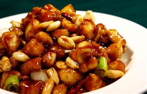 Chinese stir fried chicken cashew nuts recipe - Nomadic Boys