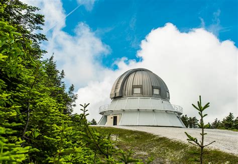 luge  nouveaux observatoires le sommet du mont megantic fera peau neuve