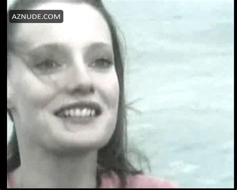 KELLY HARRISON Nude AZNude