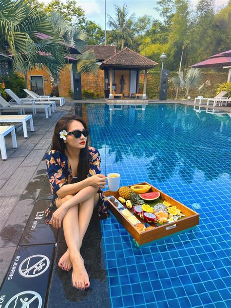 M Con B O Thanh Di N Bikini Khoe S C V C Nu T N B N B B I