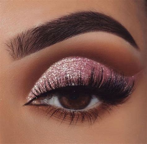 Pin By Aysanmis On Makeup Lewks Eye Makeup Gentle Makeup Remover